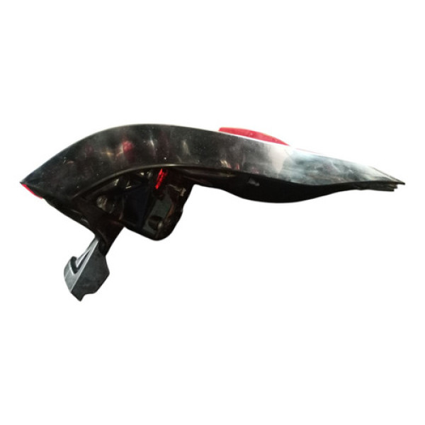 Lanterna Traseira Cross Esquerdo 2022 Detalhe Recuperada 