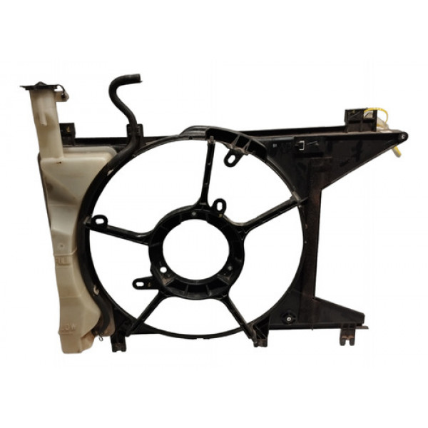 Defletor Da Ventoinha Toyota Yaris 2018/2019  