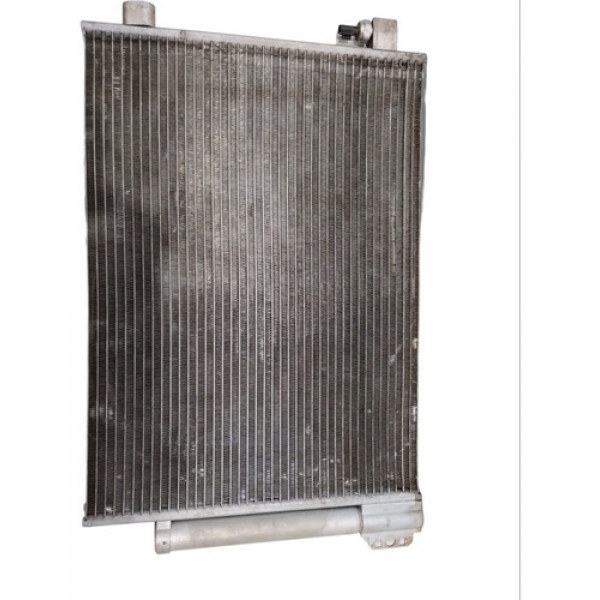 Condensador De Ar Nissan Versa/march 2015 A 2019.
