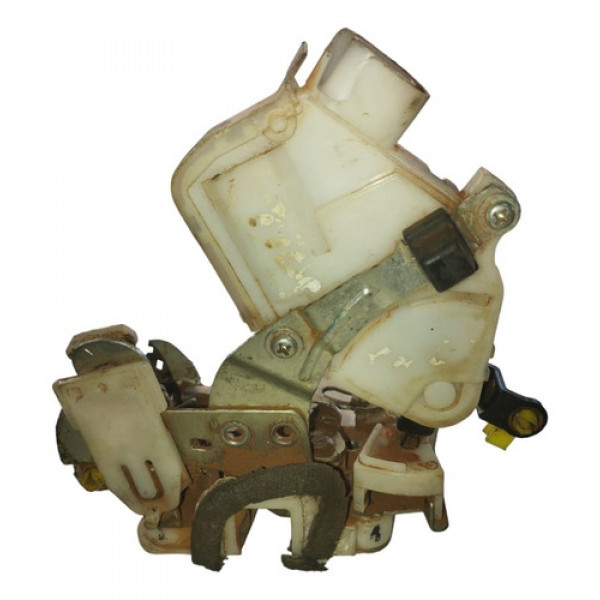 Fechadura Porta Traseira Esquerdo Toyota Etios 2018 