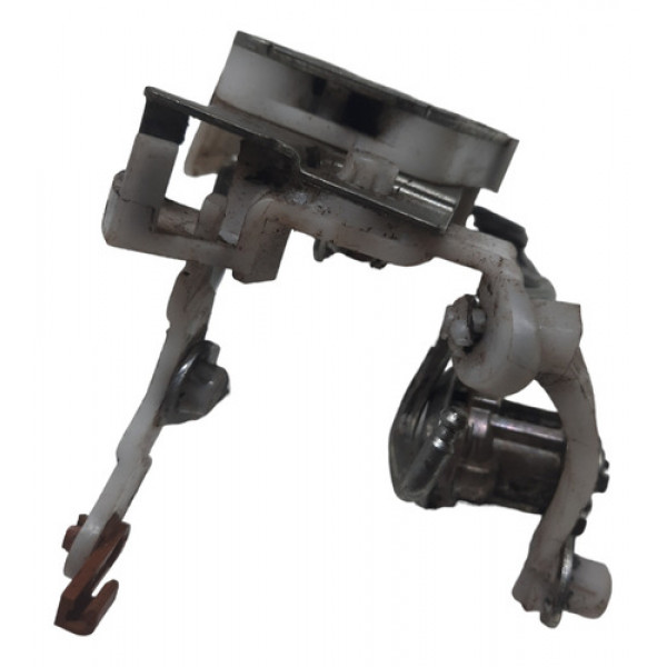 Fechadura Tampa Traseira Direita Toyota Etios  2013