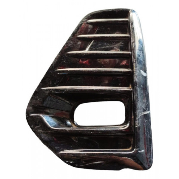 Moldura Farol De Milha Esquerdo Nissan Kicks 2021/2023