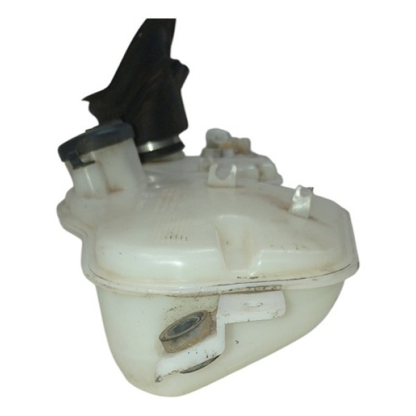 Reservatório De Gasolina /água Renault Logan 289104316r 2014