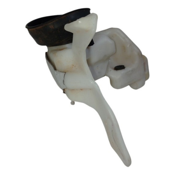 Reservatório Partida Frio Ford Ka 7s559w005ae 2008 - 2013