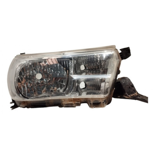Farol Direito Cromado Sem Led Toyota Hilux 2016/2019