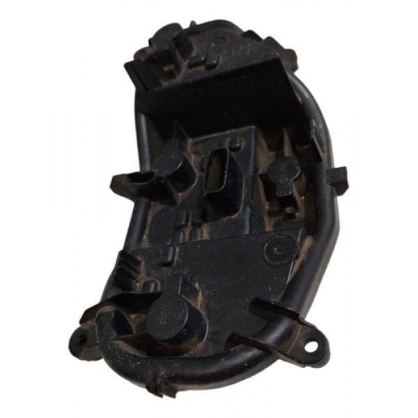 Circuito Soquete Lanterna Traseira Esquerda  Ford Ka 19/20