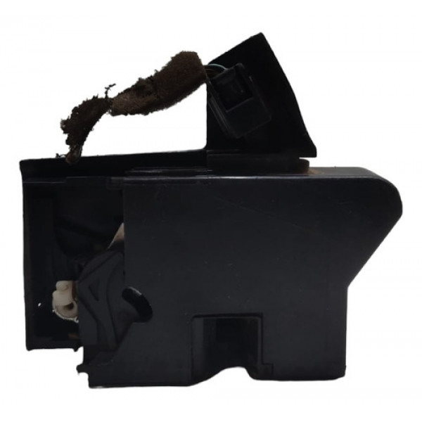 Fechadura Da Porta Dianteira Direita - Renault Logan - 2015