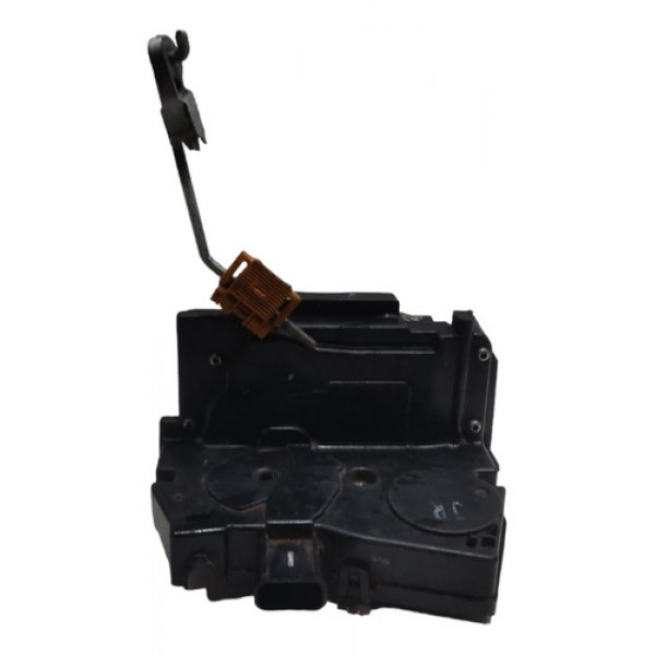 Fechadura Dianteira Direita - Chevrolet Onix - 2012/2020