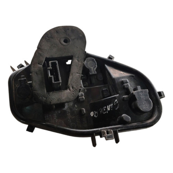 Circuito Soquete Lanterna Direita Renault Sandero 2015/2019