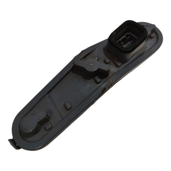 Circuito Soquete Lanterna Fiat Uno 2010 A 2016